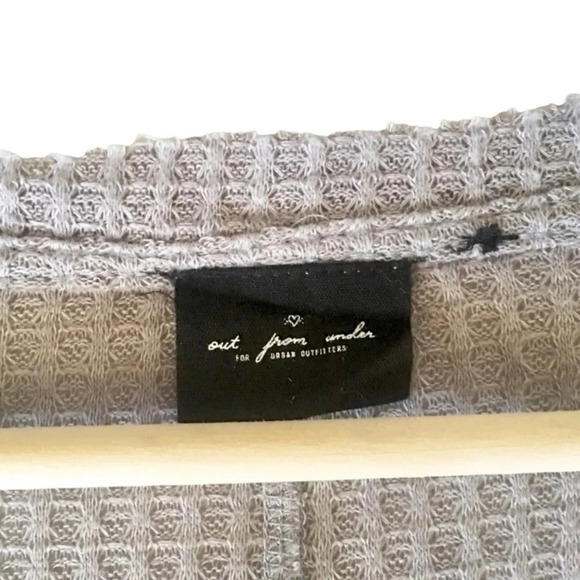 Urban Outfitters Out From Under Jojo Oversized Thermal Top - Picture 3 of 5